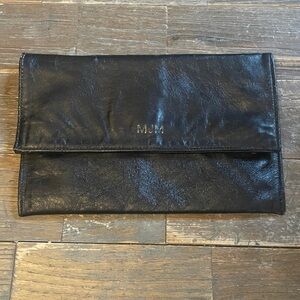 Lillian Vernon Leather Pouch🖤